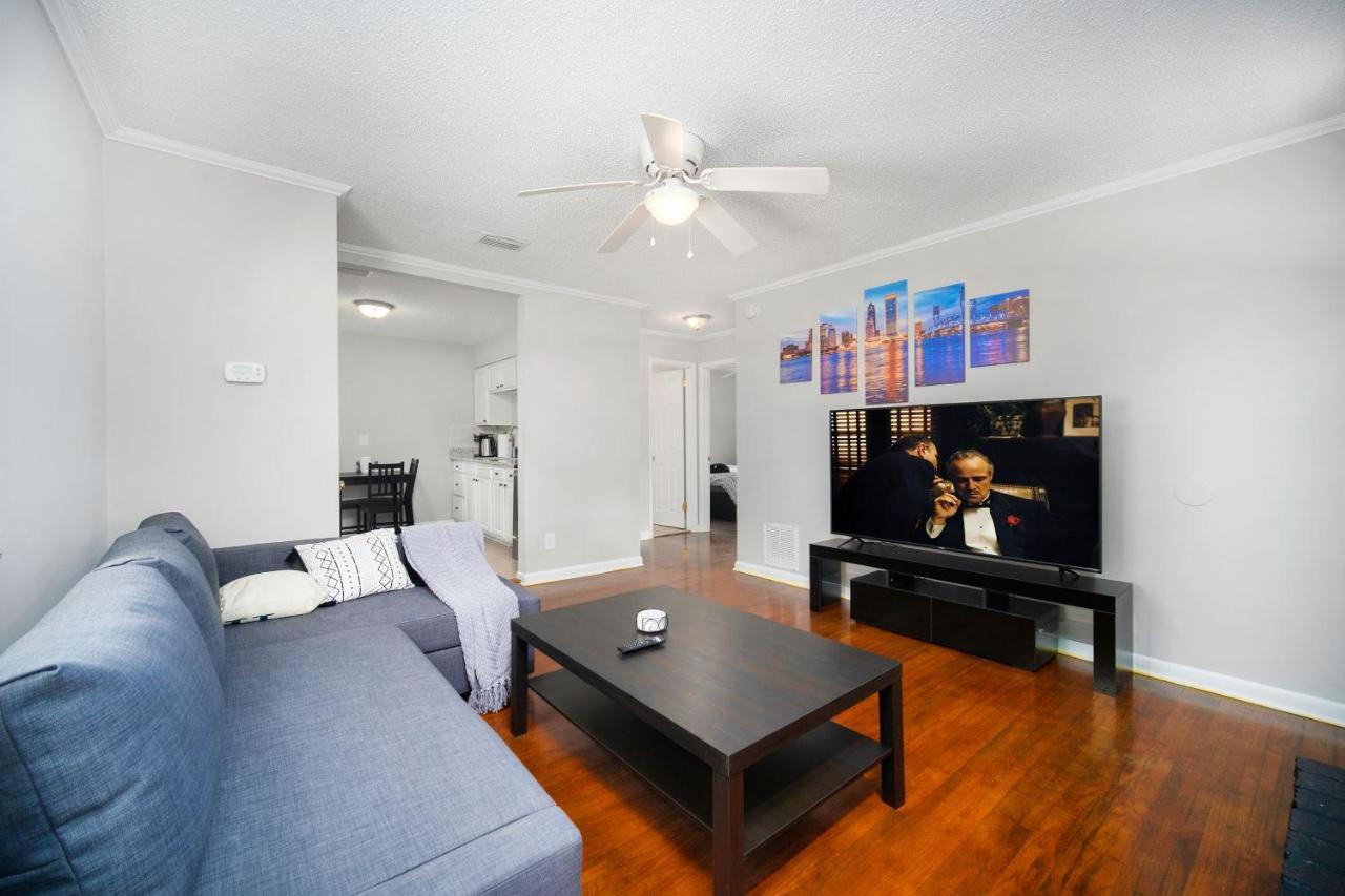 King Bedroom 2Bed1Bath Sleeps 4 Close To Town Center Downtown Beach Mayo Clinic Jacksonville Eksteriør bilde