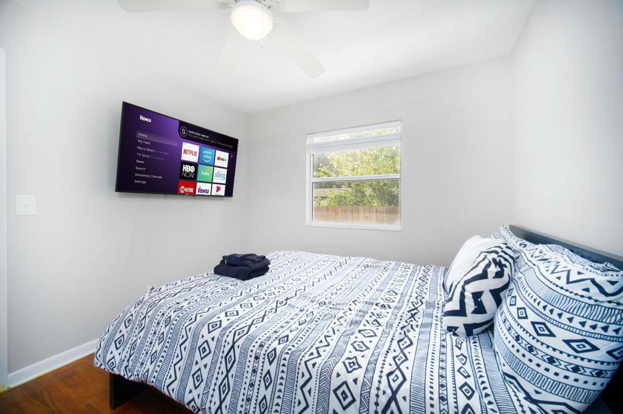 King Bedroom 2Bed1Bath Sleeps 4 Close To Town Center Downtown Beach Mayo Clinic Jacksonville Eksteriør bilde